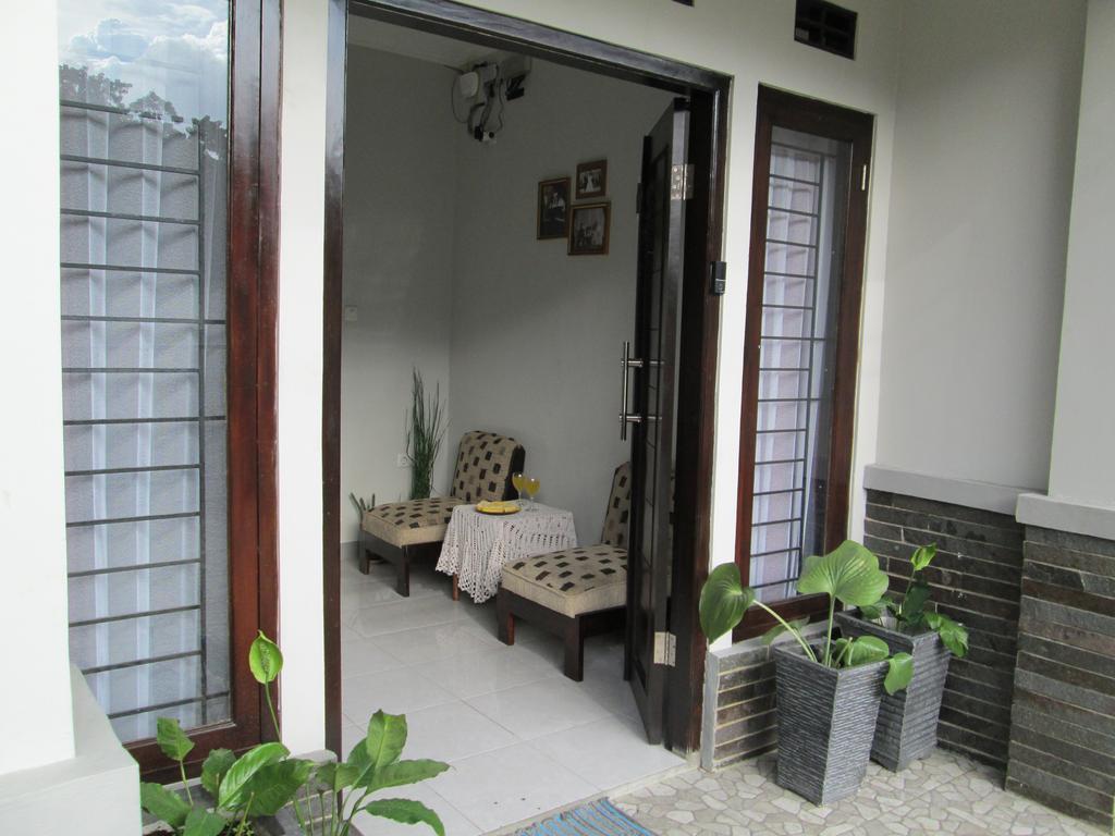 Elenor's Home Bandung Eksteriør billede