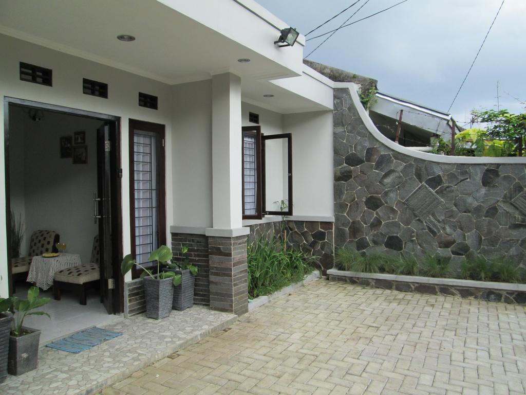Elenor's Home Bandung Eksteriør billede